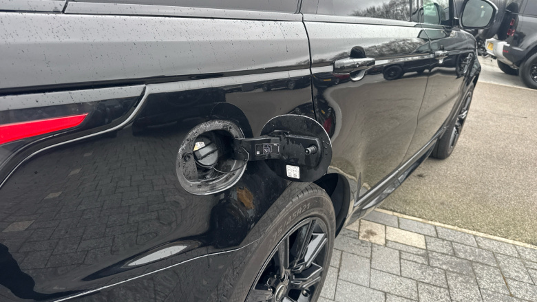 Land Rover Range Rover Sport 2.0 P400e HSE Dynamic Black 5dr Auto Estate